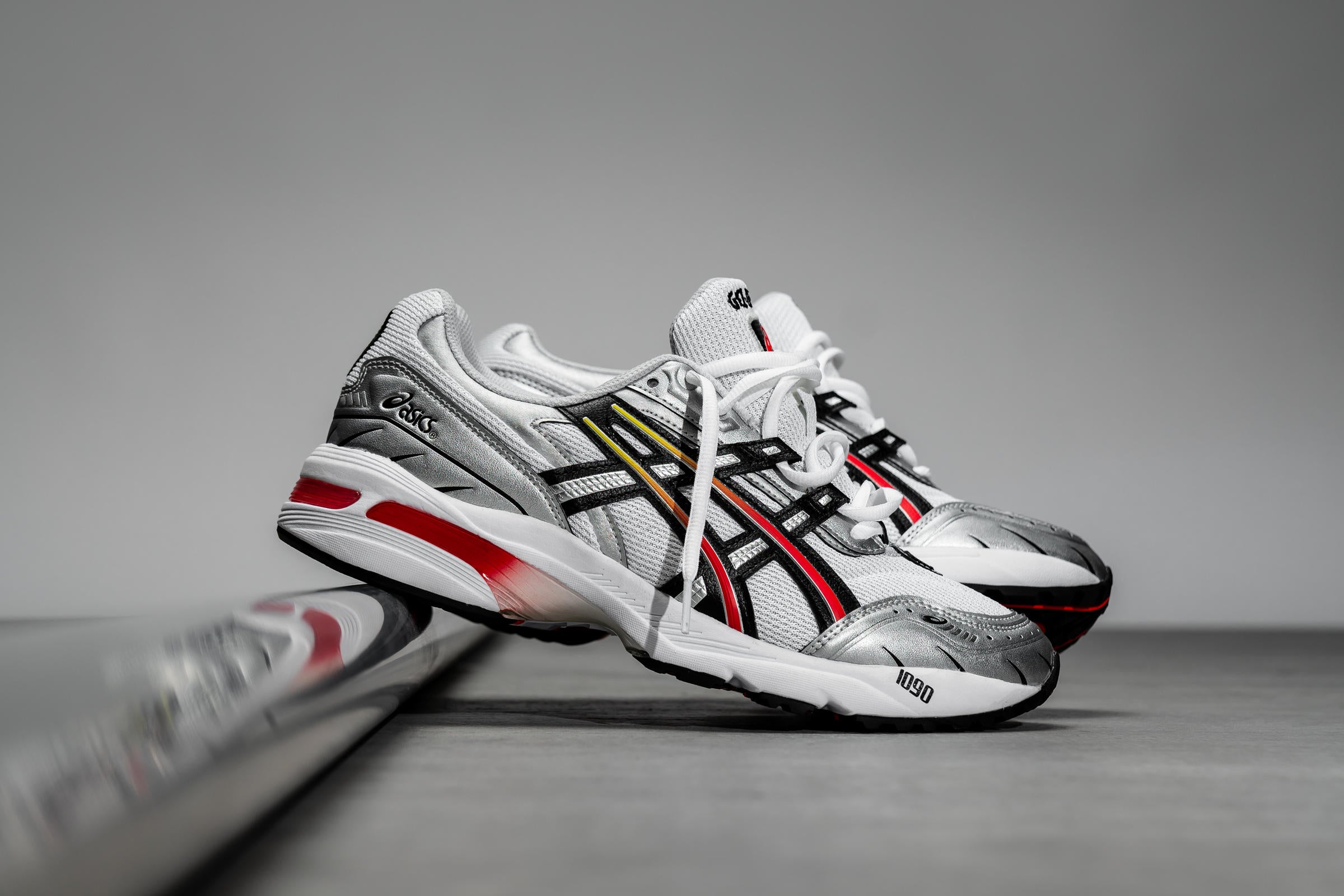 ASICS GEL-1090