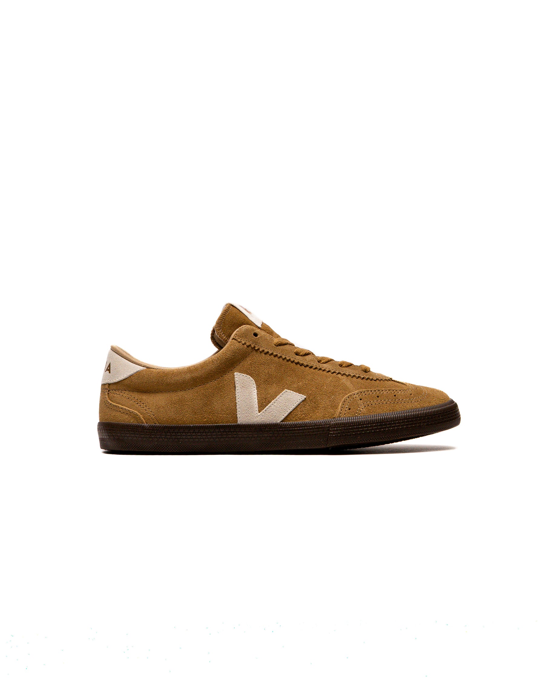 Veja Volley Suede