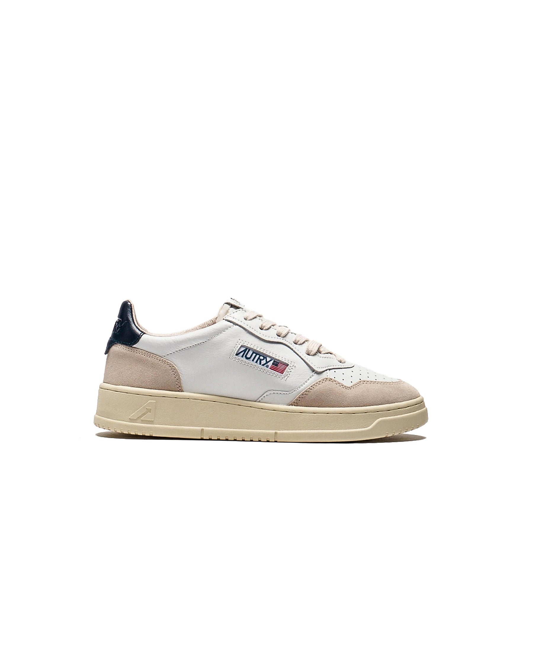 Autry Action Shoes WMNS MEDALIST LOW