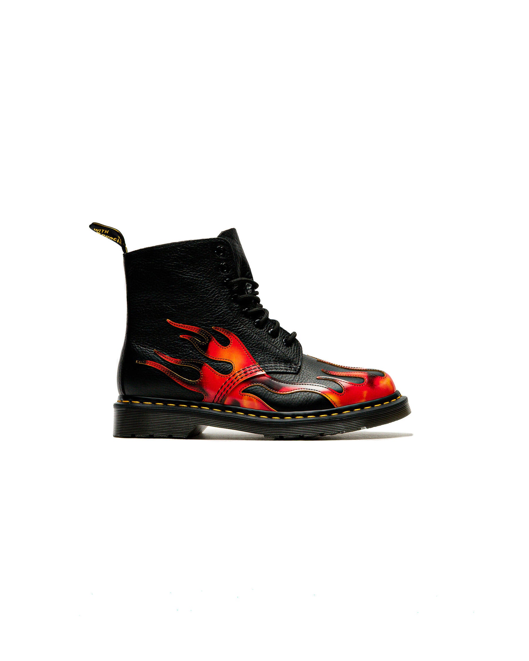 Dr. Martens 1460 Pascal
