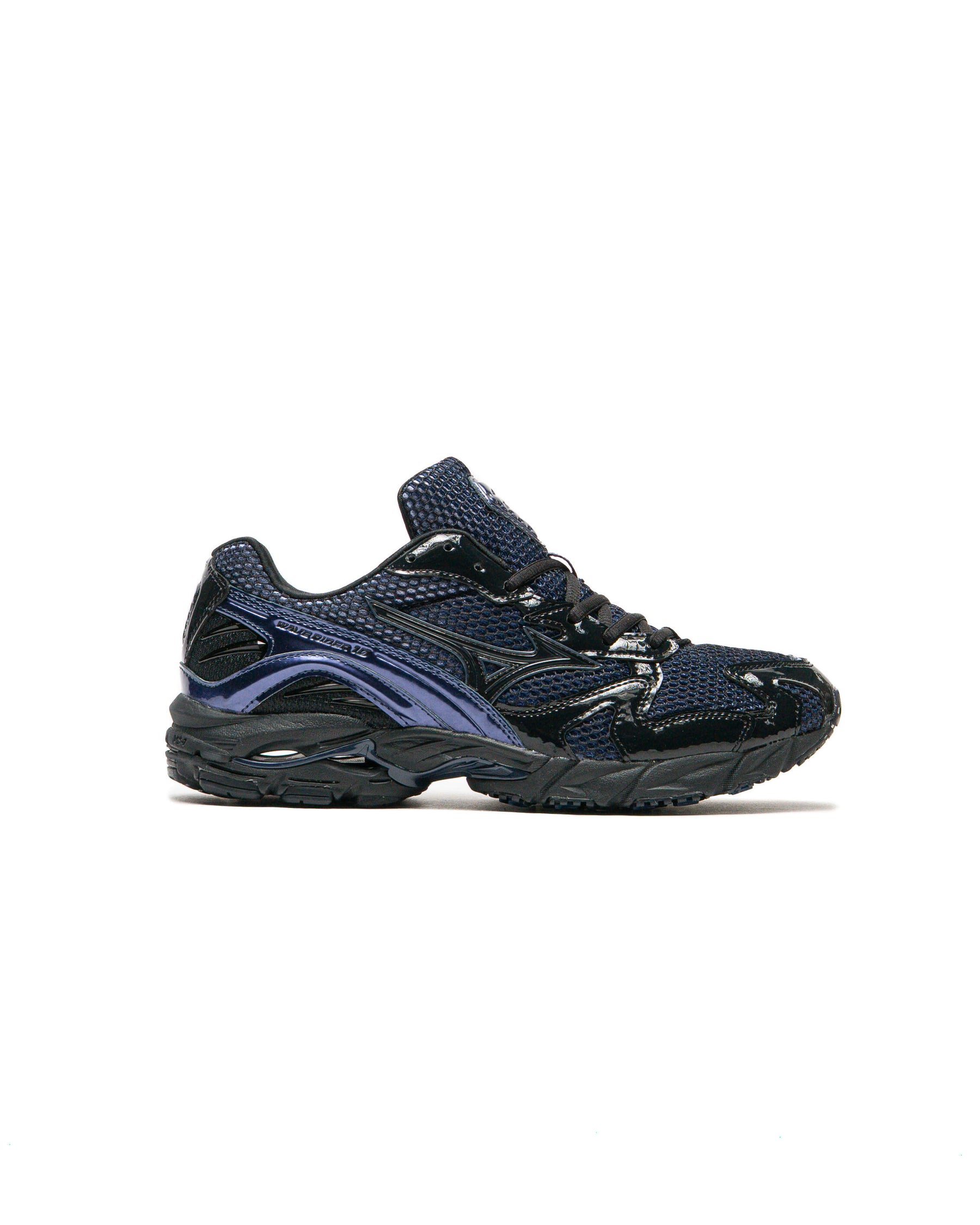 Mizuno x END. WAVE RIDER 10