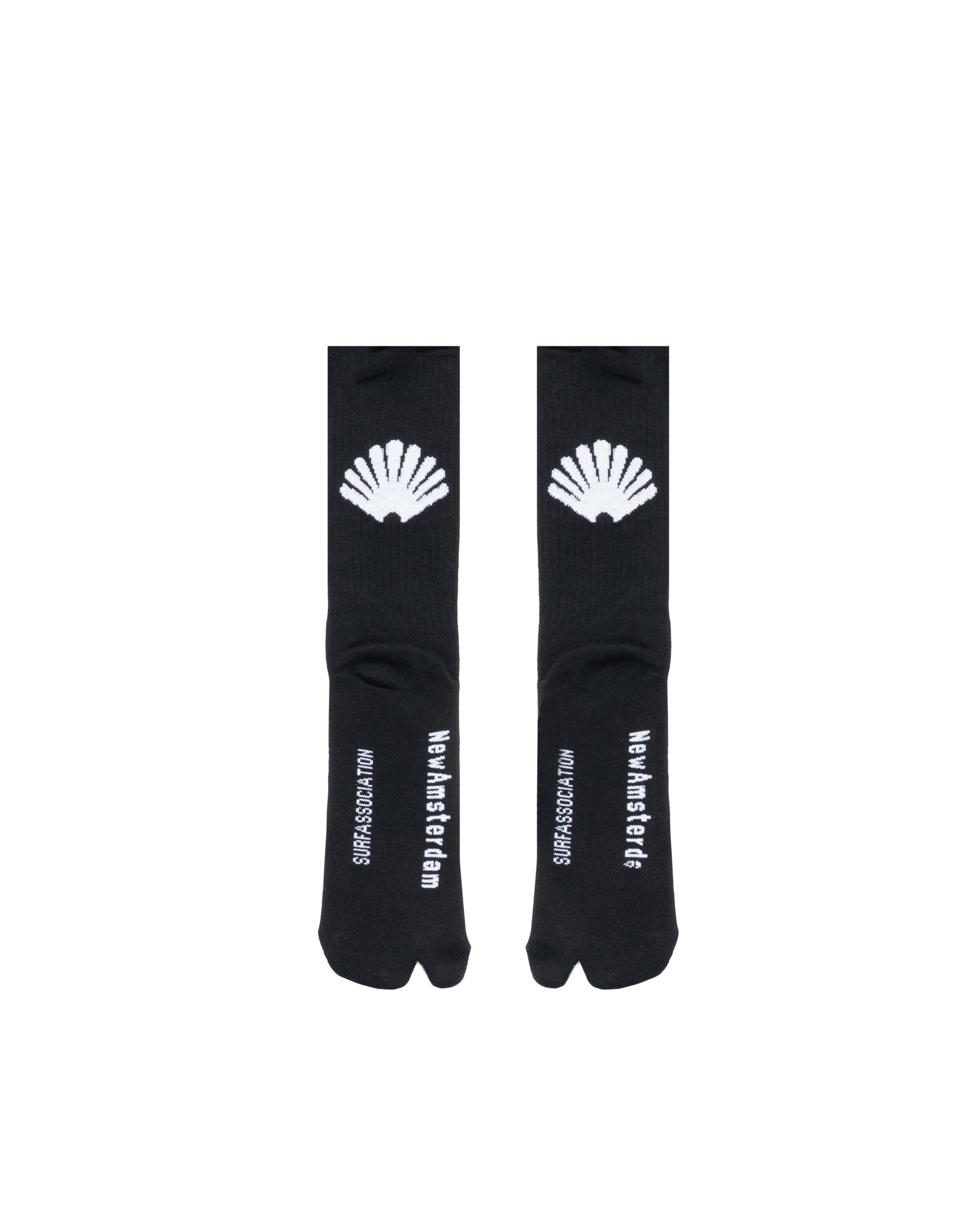 NEW AMSTERDAM SURF ASSOCIATION TABI LOGO SOCKS BLACK