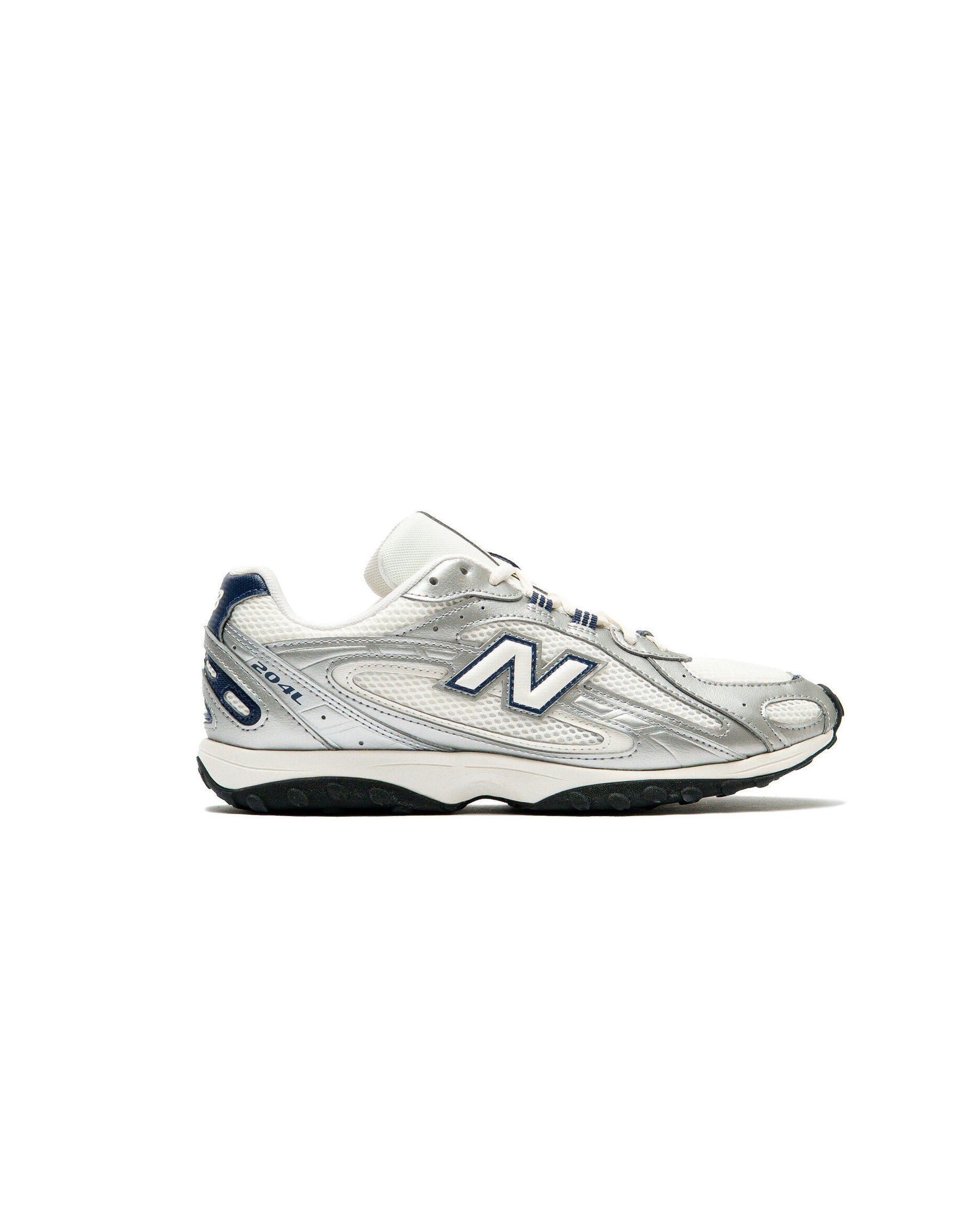 New Balance 204L
