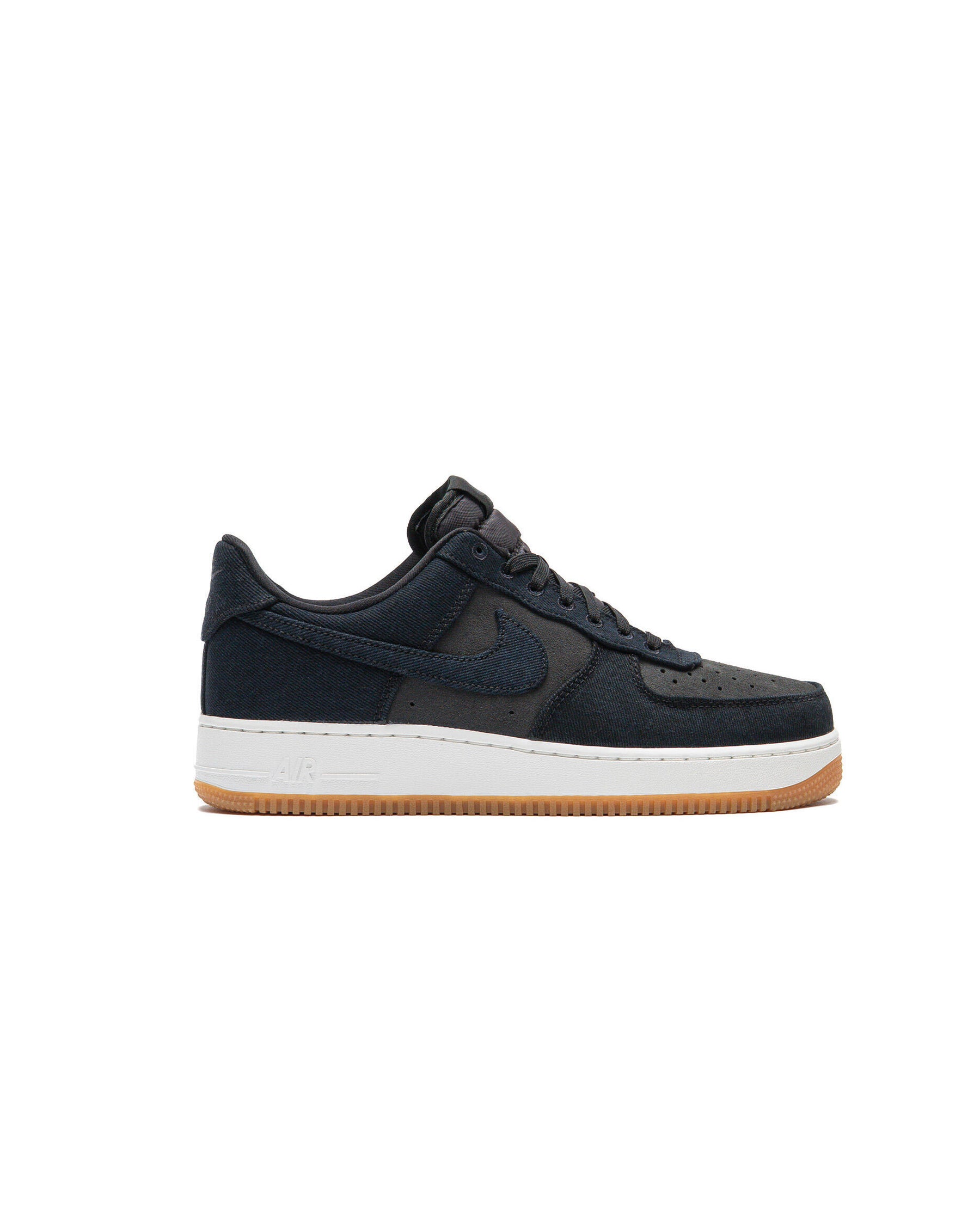 Nike Air Force 1 '07 LV8