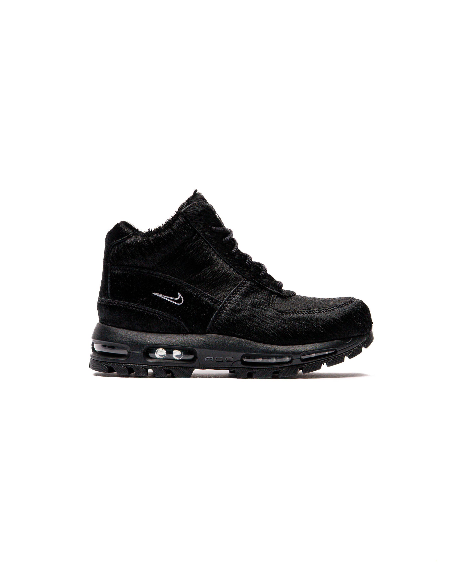 Nike AIR MAX GOADOME QS