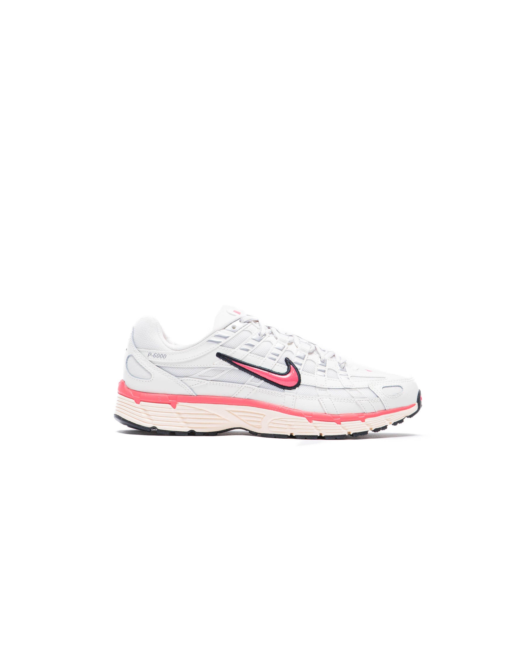 NIKE WMNS P-6000