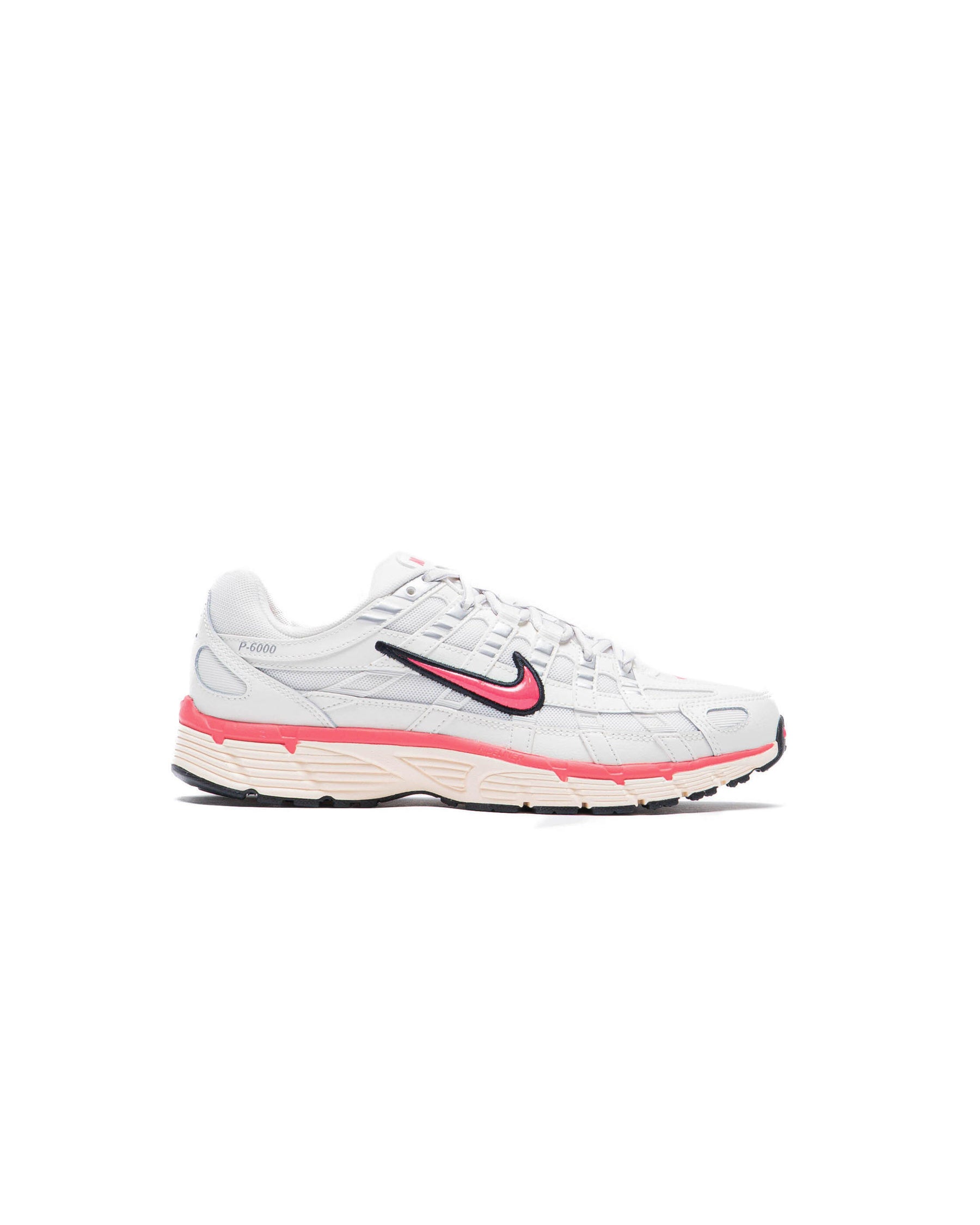 NIKE WMNS P-6000