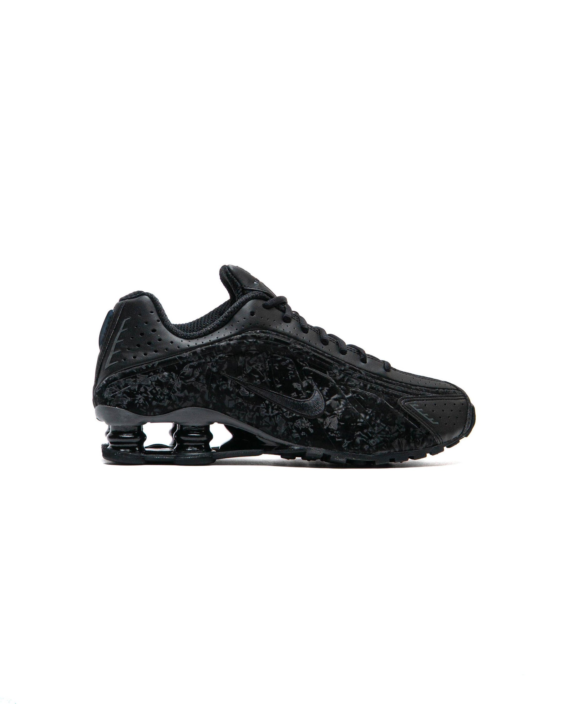 Nike WMNS SHOX R4