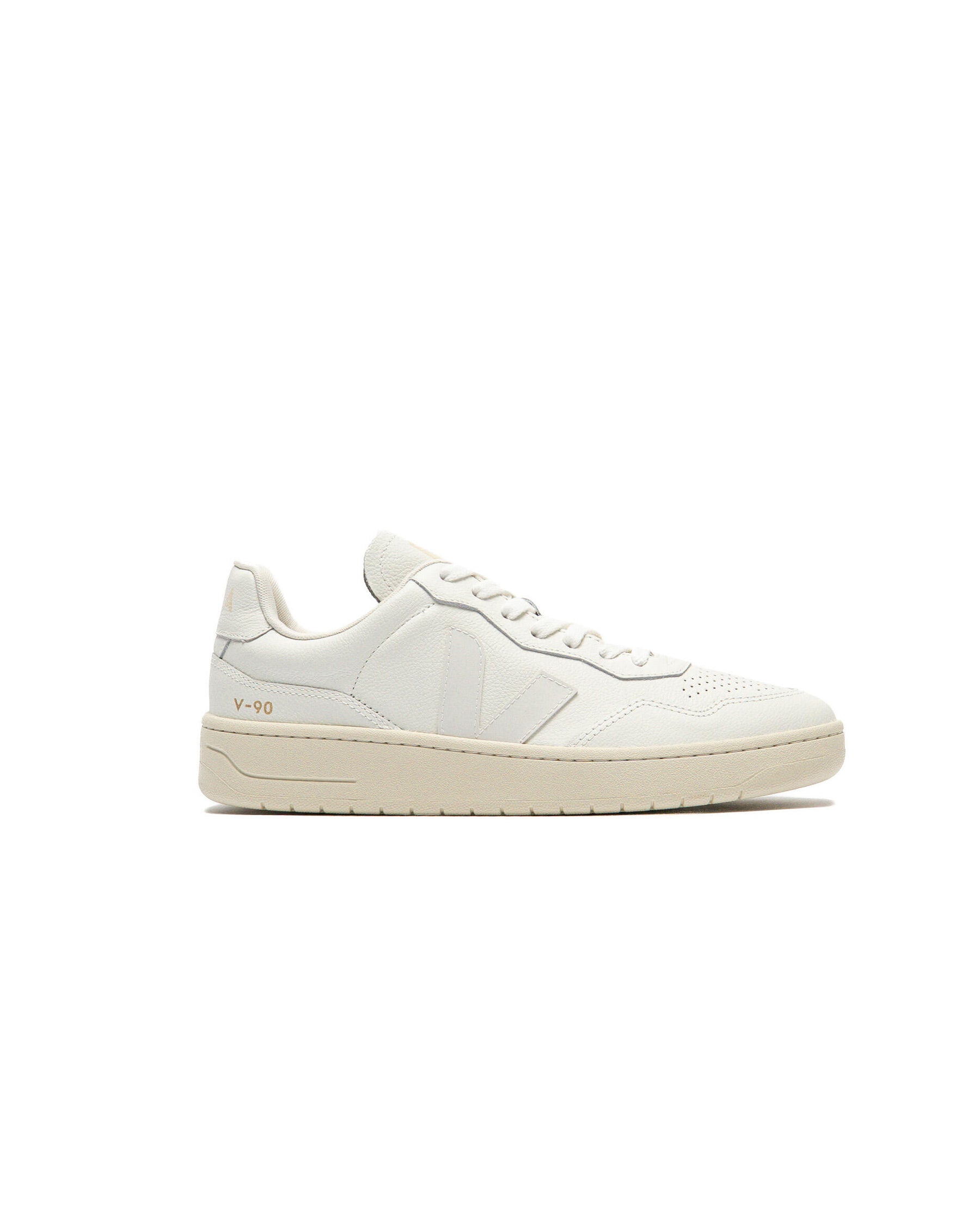 Veja V-90 O.T. LEATHER