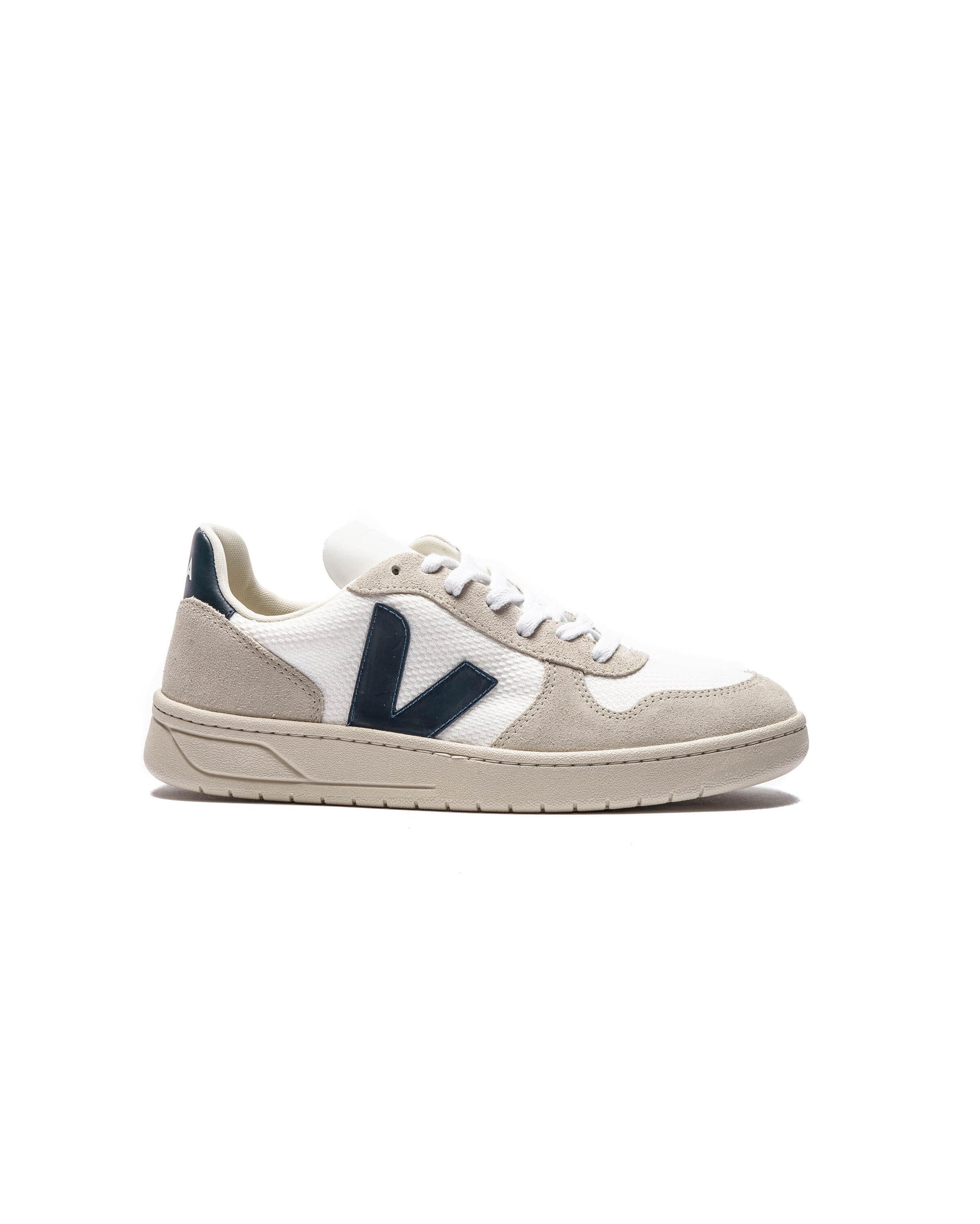 Veja WMNS V-10 B-MESH