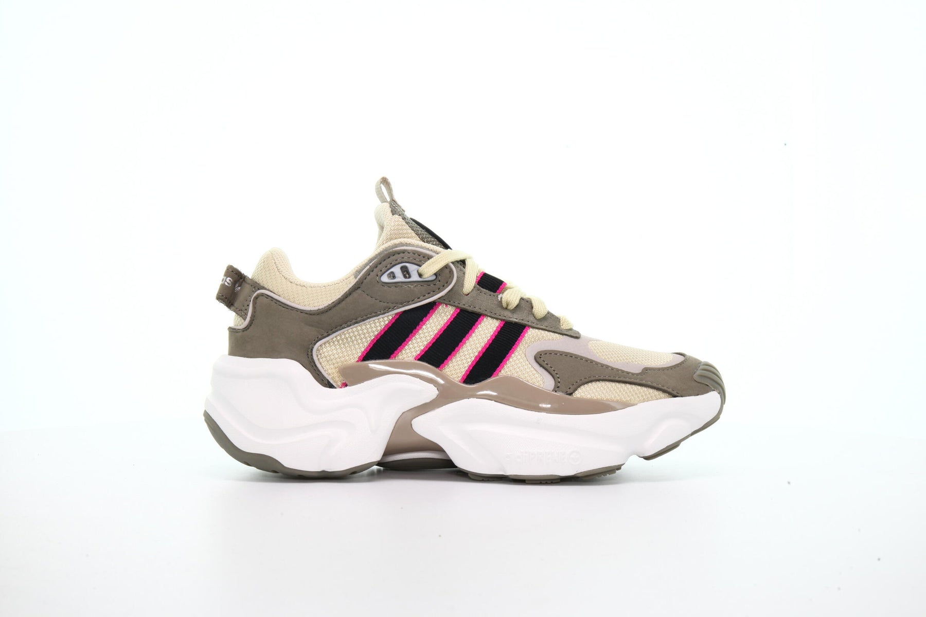 adidas Originals Magmur Runner W "Desert Sand"