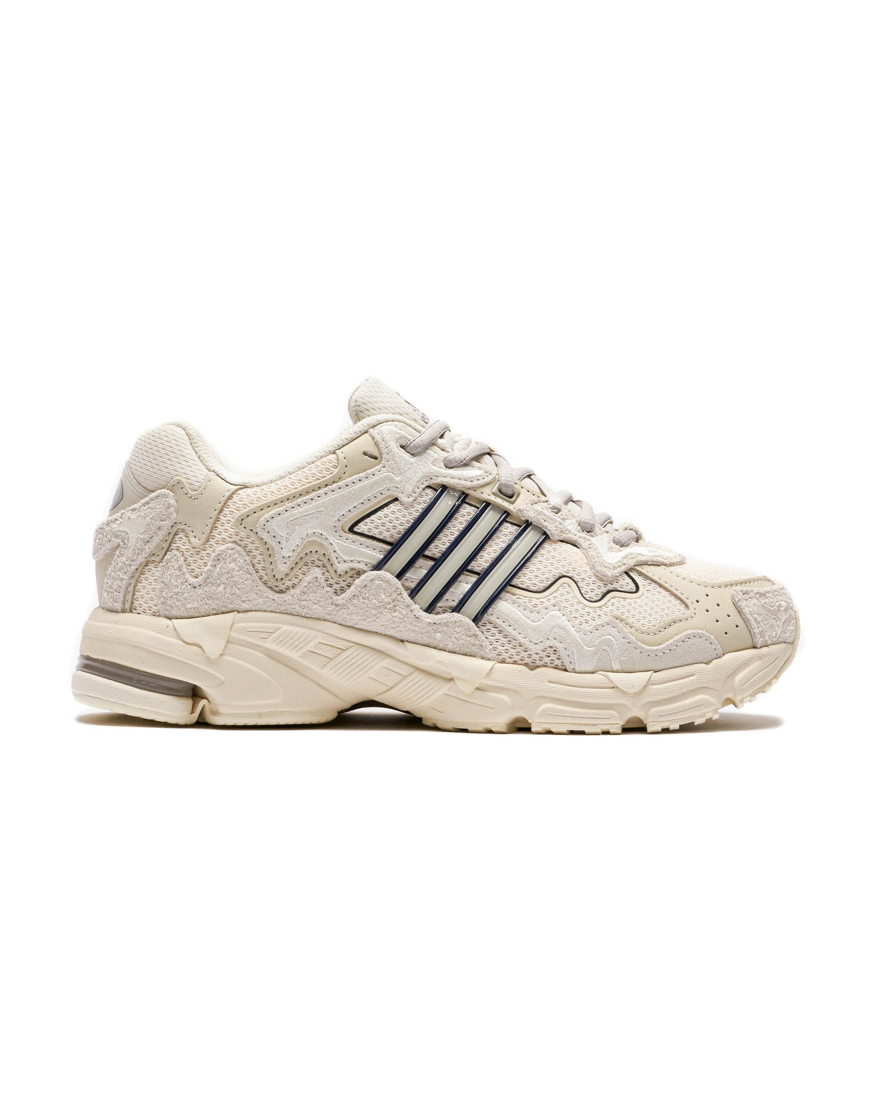 Adidas Originals x BAD BUNNY RESPONSE