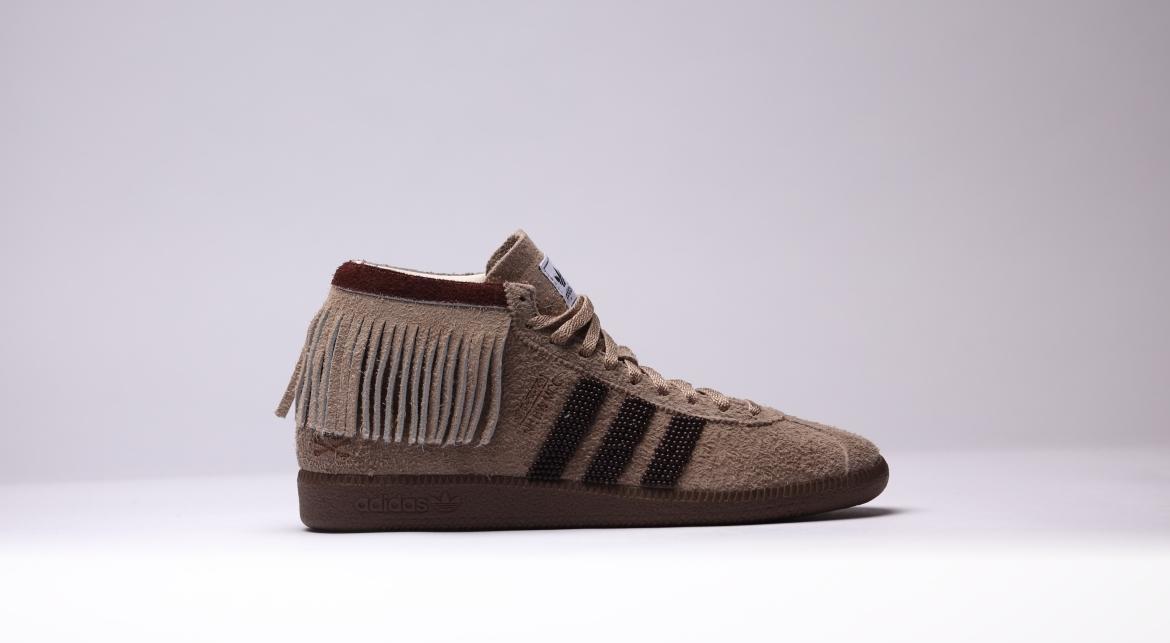 adidas Originals x Neighbourhood BW Moc