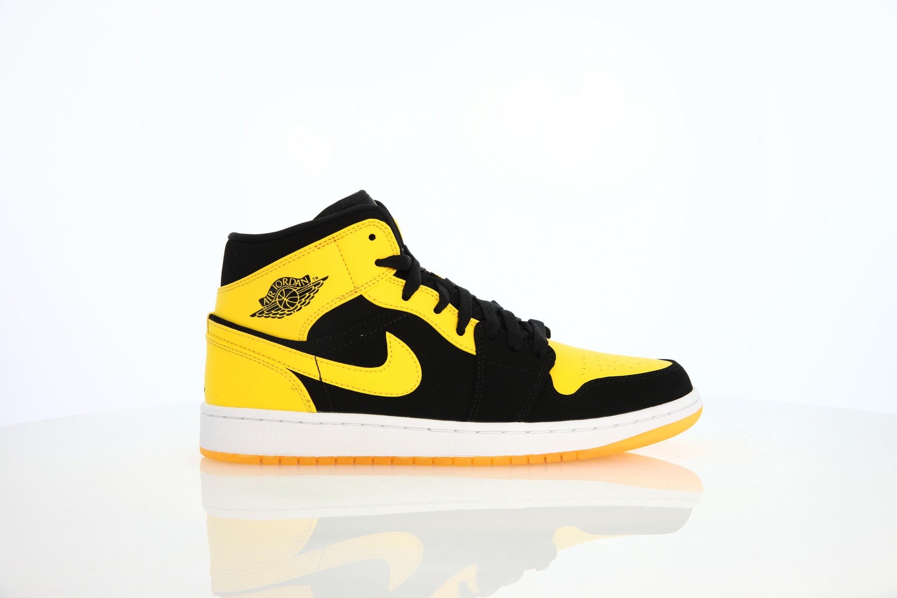 Air Jordan 1 Mid "Black"