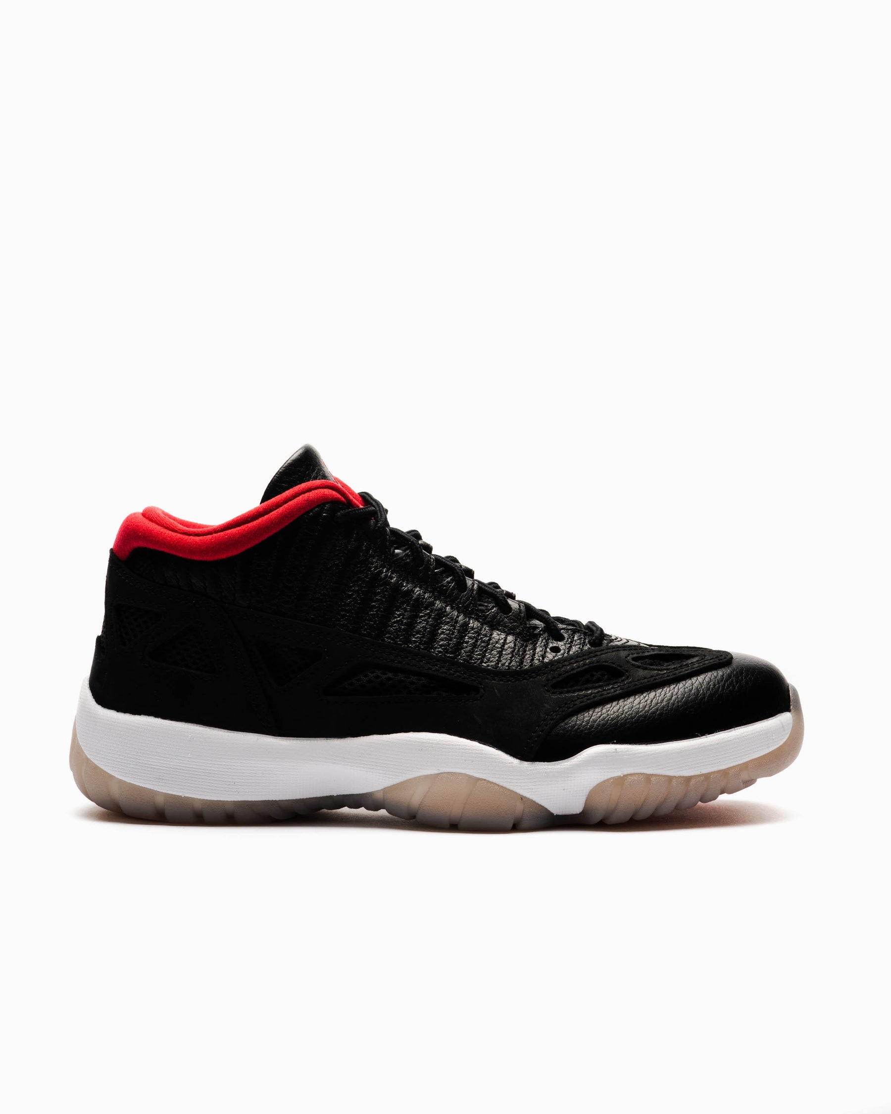 Air Jordan 11 RETRO LOW IE