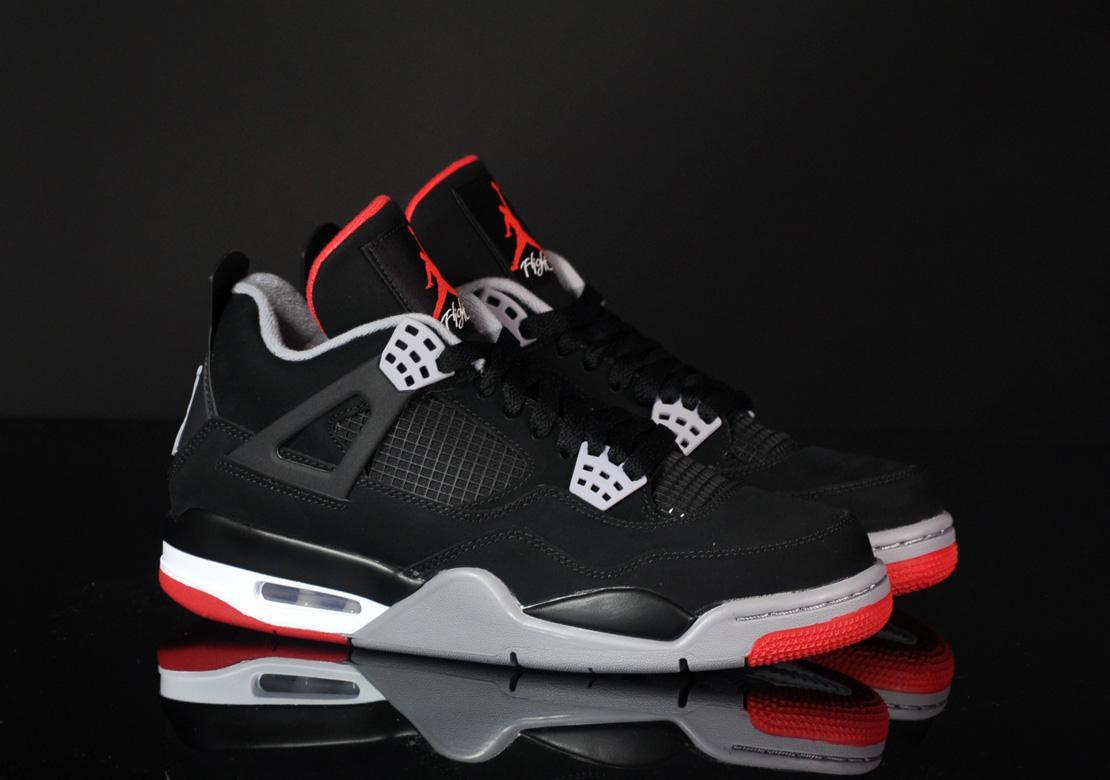 Air Jordan 4 Retro