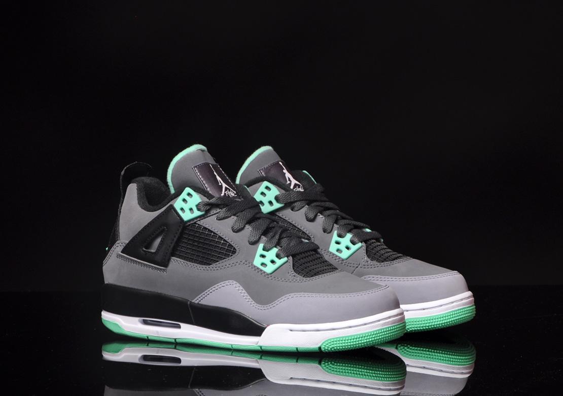 Air Jordan 4 Retro (GS)