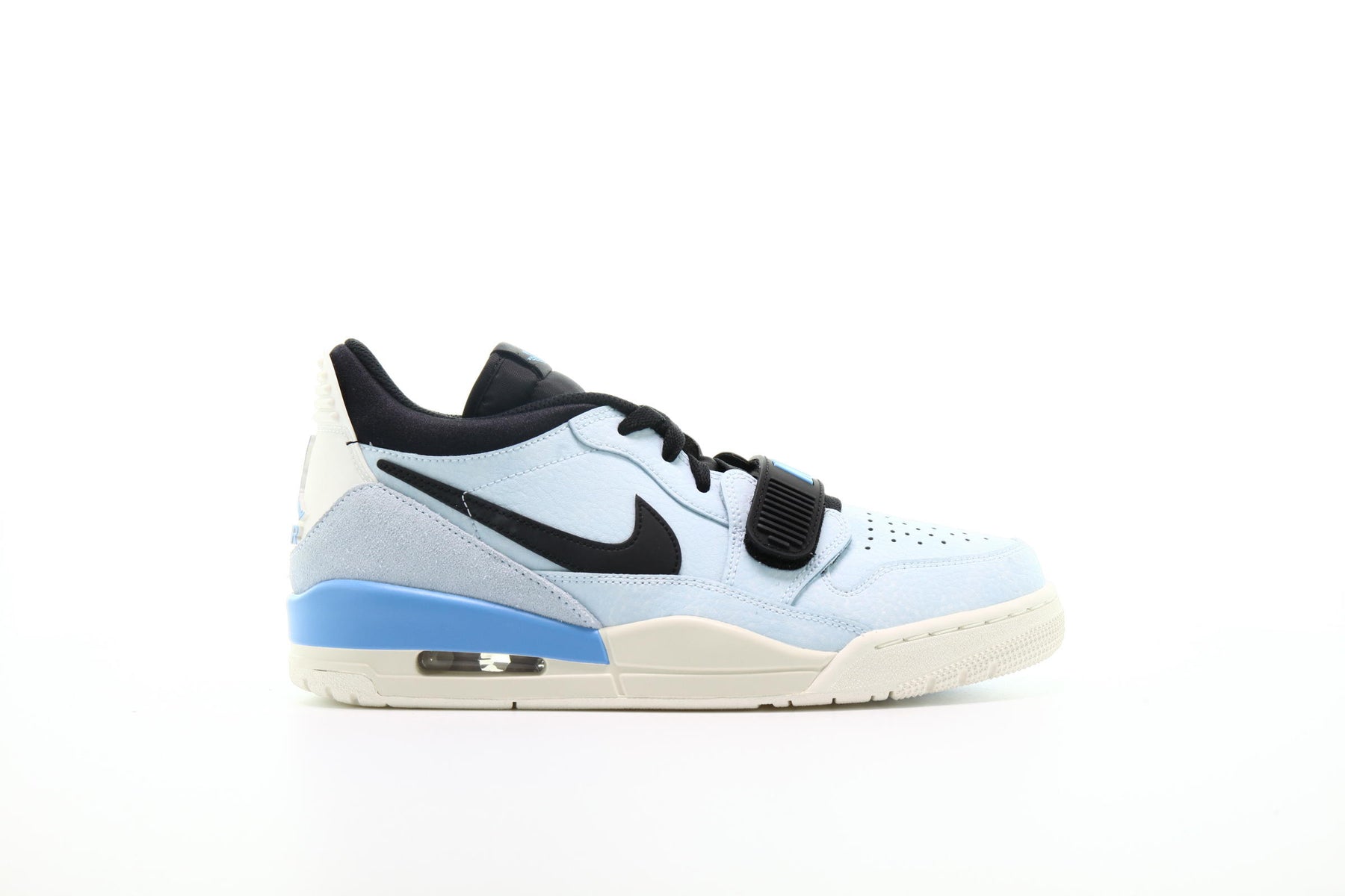 Air Jordan Legacy 312 Low "Pale Blue"