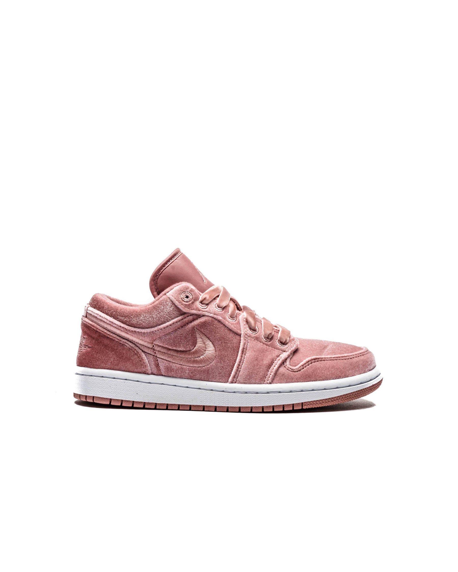 Air Jordan WMNS1 LOW SE