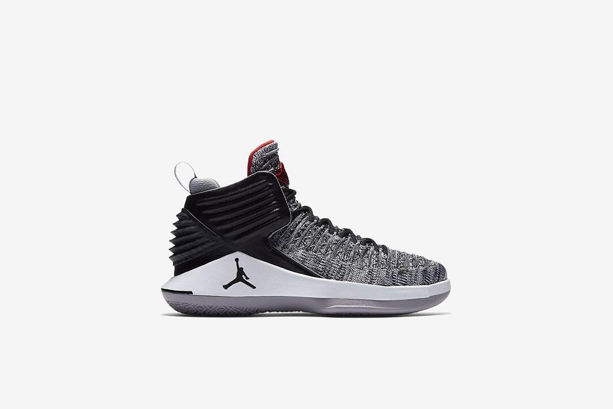 Air Jordan Xxxii BG "University Red"