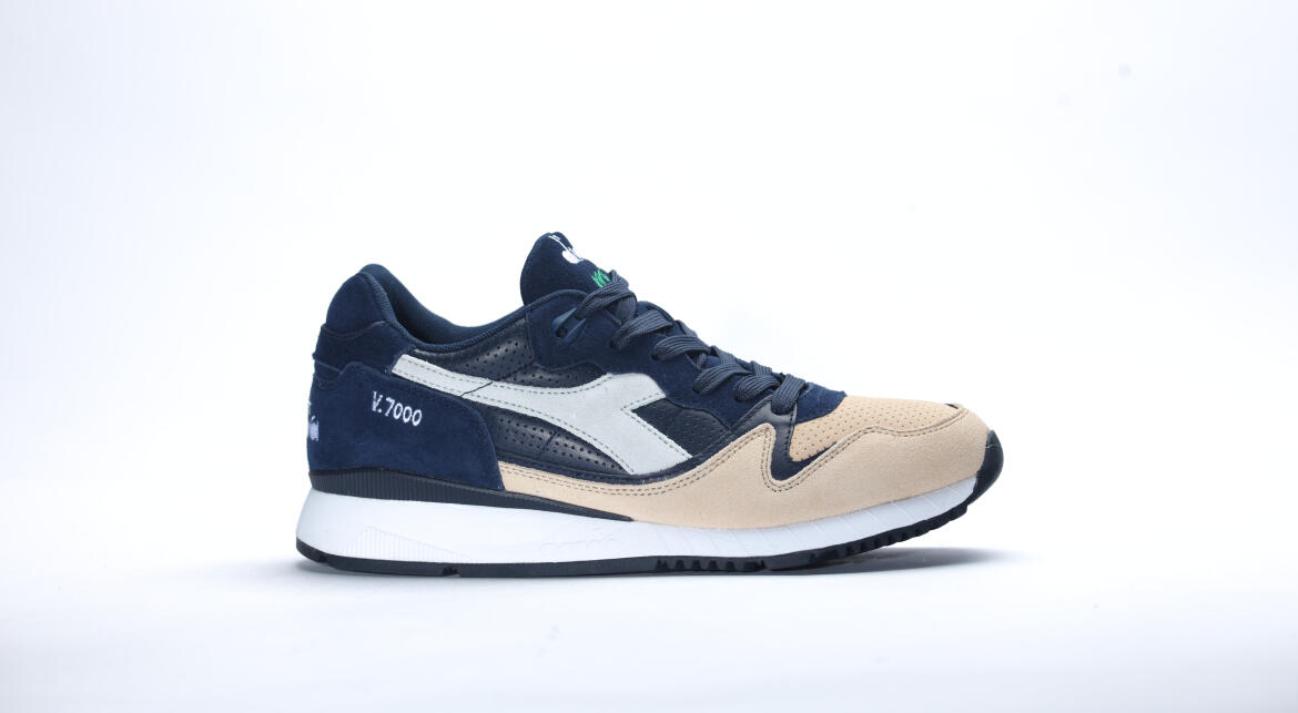 Diadora V7000 PREMIUM "BLUE CORSAIR"