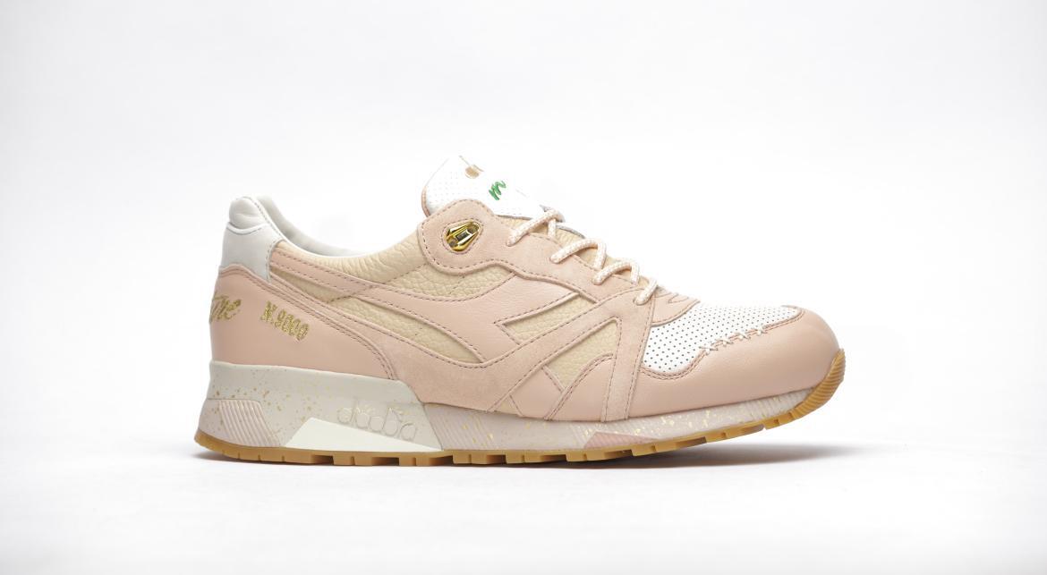 Diadora x Feature Boutique N9000 "Strawberry"