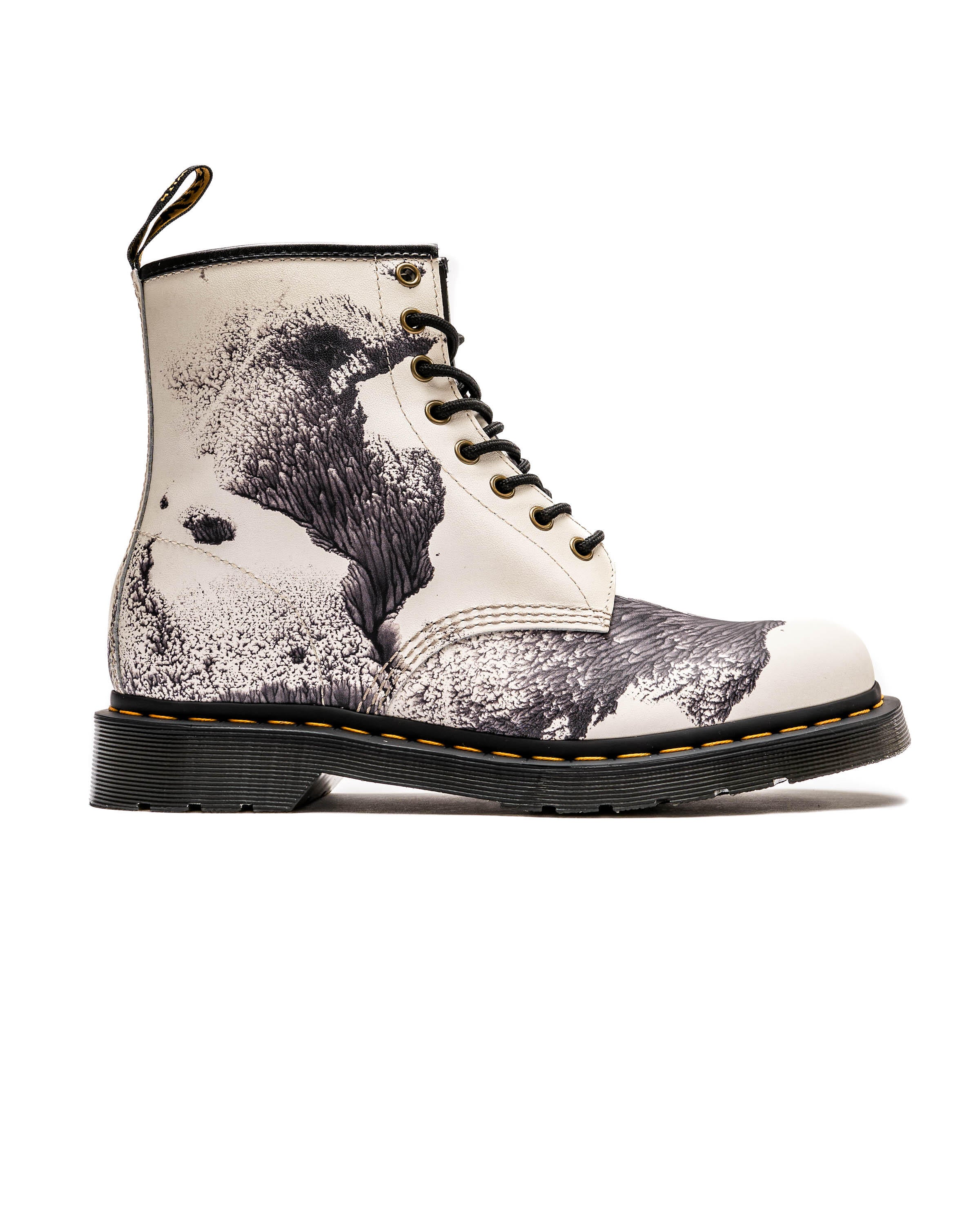 Dr martens 45 outlet white