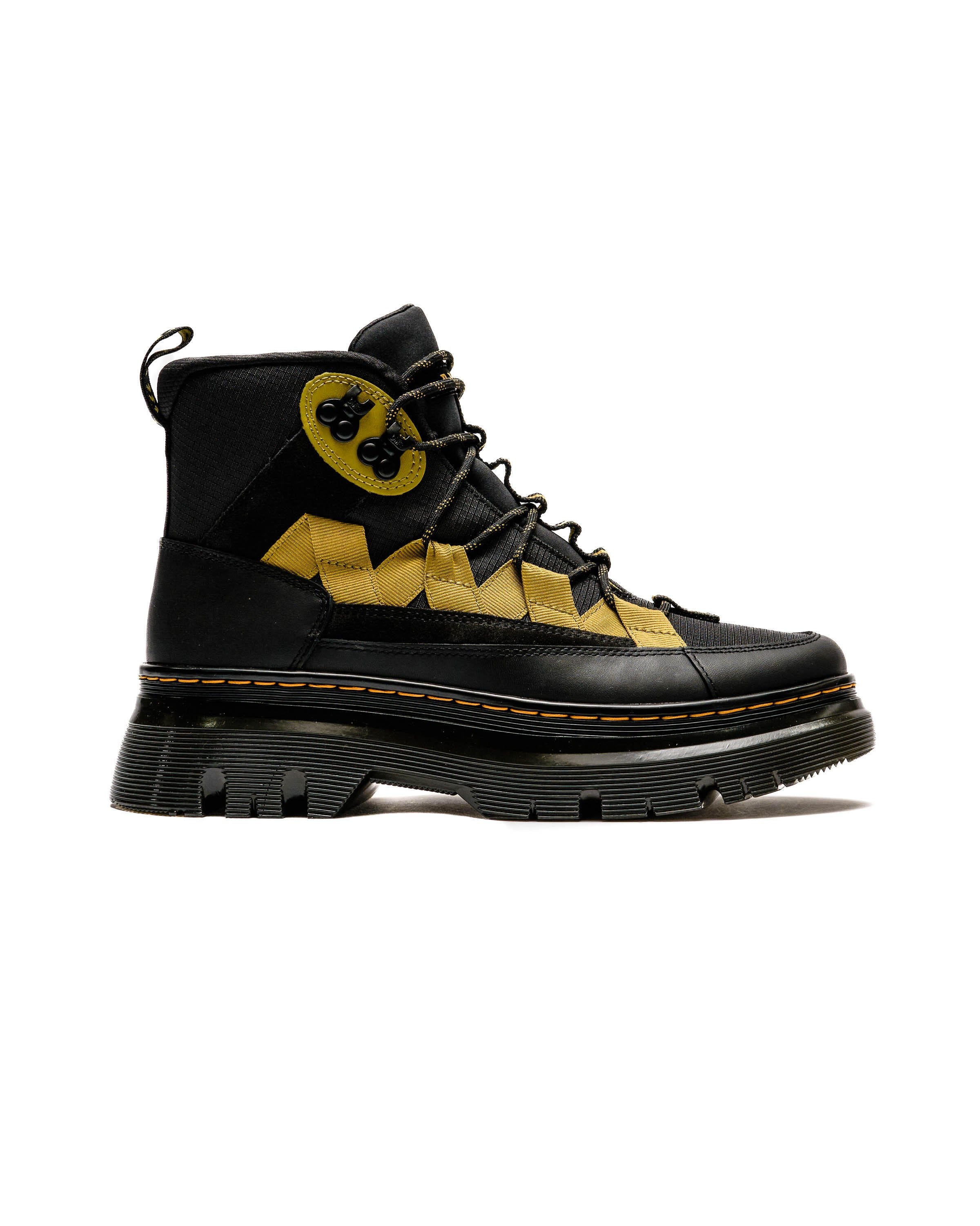 Dr martens outlet nike