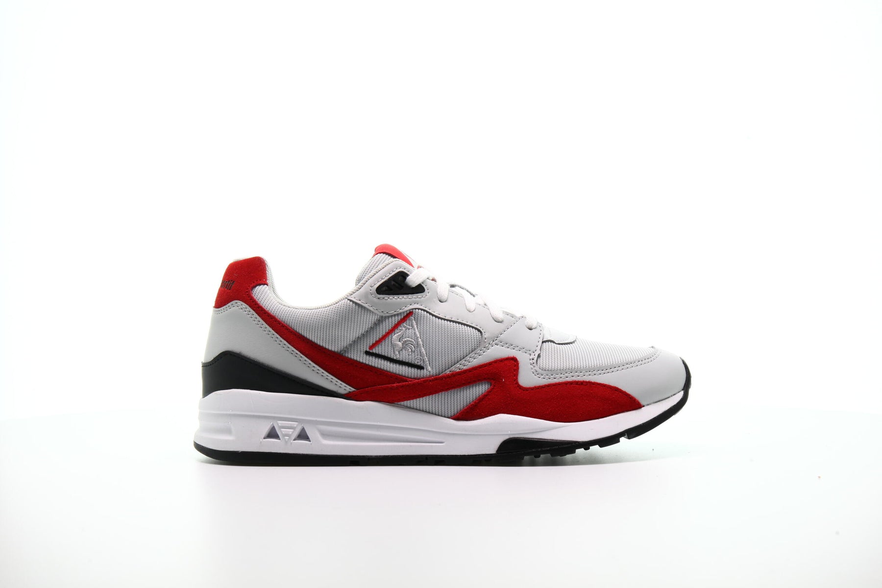 Le Coq Sportif LCS R800 "Galet"