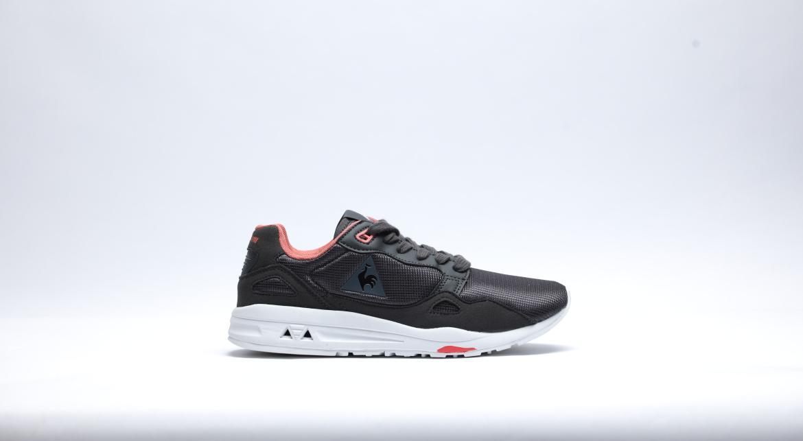 Le Coq Sportif LCS R900 Women "Dark Shadow"