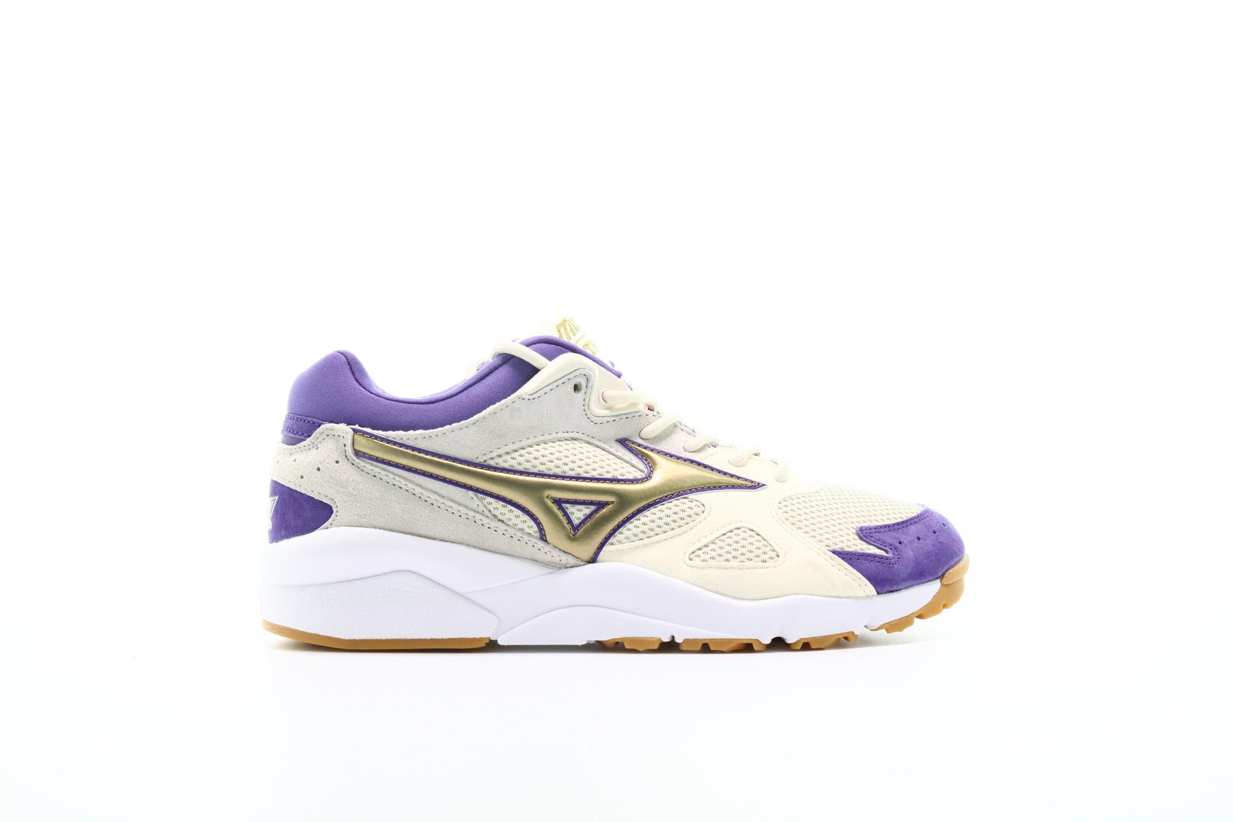 Mizuno x Footpatrol Sky Medal "White"