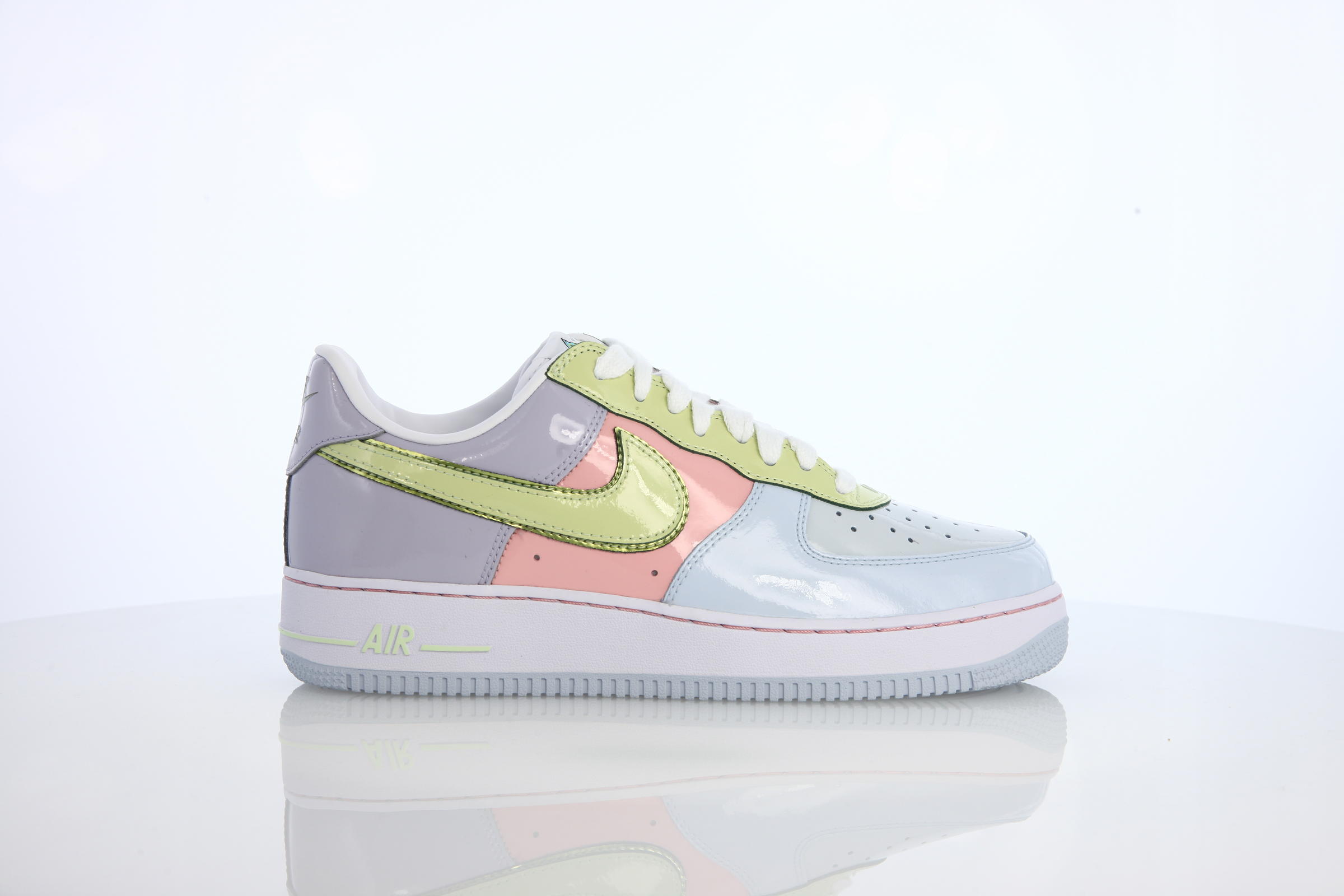 Nike Air Force 1 Low Retro "Easter Pack"