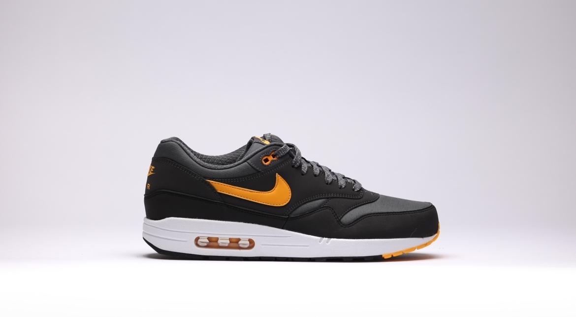Nike Air Max 1 Essential
