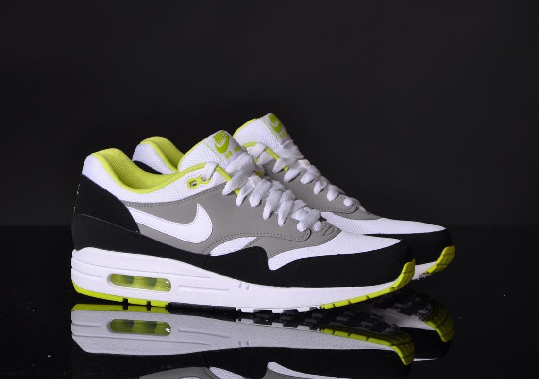 Nike Air Max 1 Essential