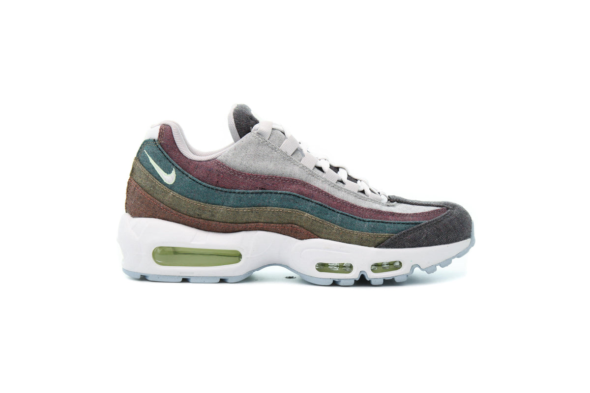 Nike AIR MAX 95 "RECYCLED CANVAS"