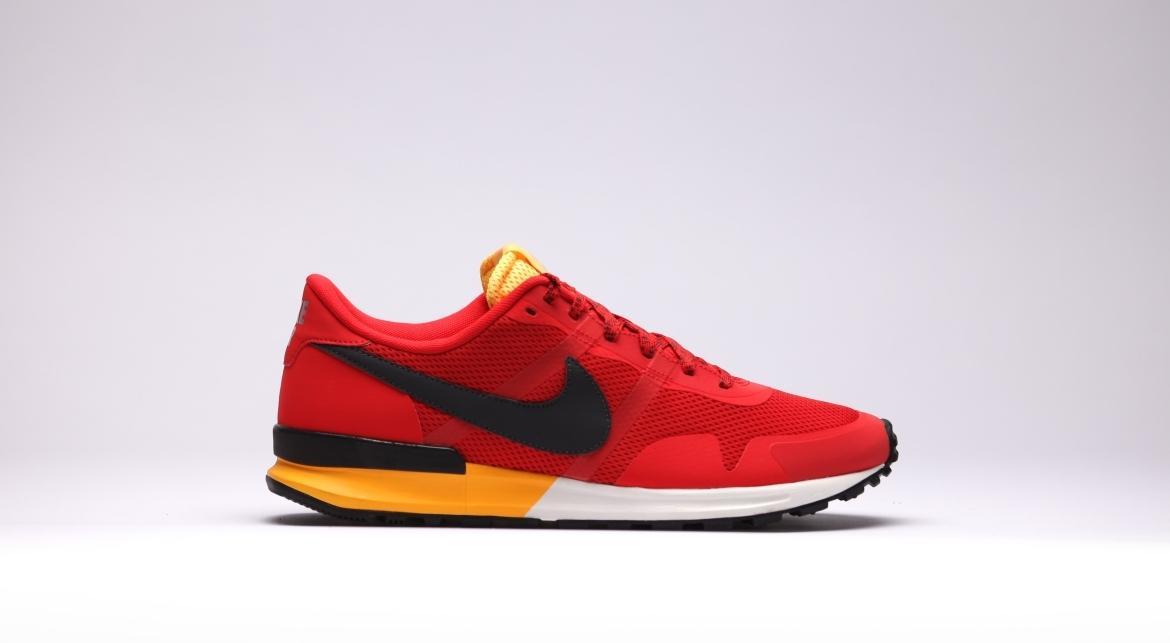 Nike Air Pegasus 83/30