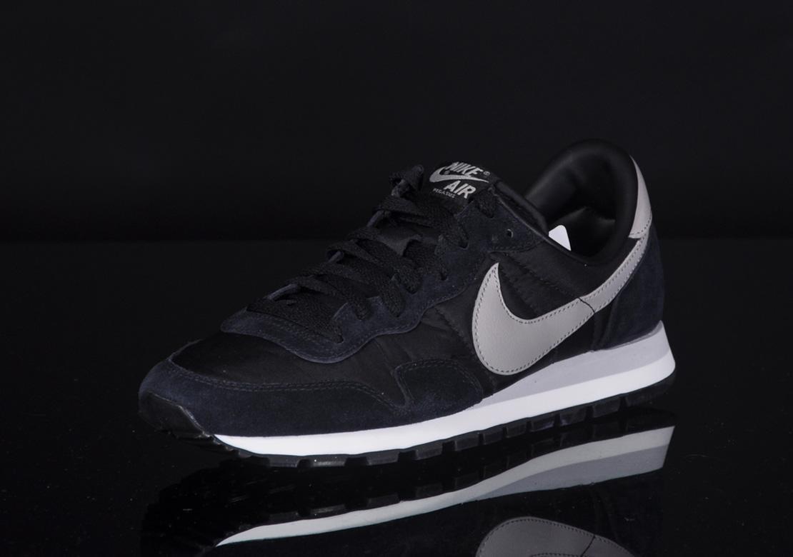 Nike Air Pegasus 83