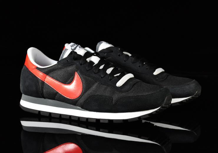 Nike Air Pegasus 83 SI