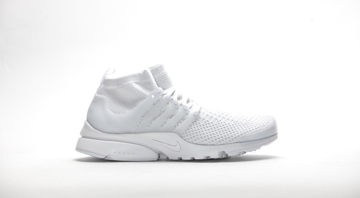 Nike Air Presto Flyknit Ultra "Triple White"