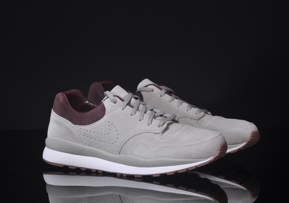 Nike Air Safari Deconstruct