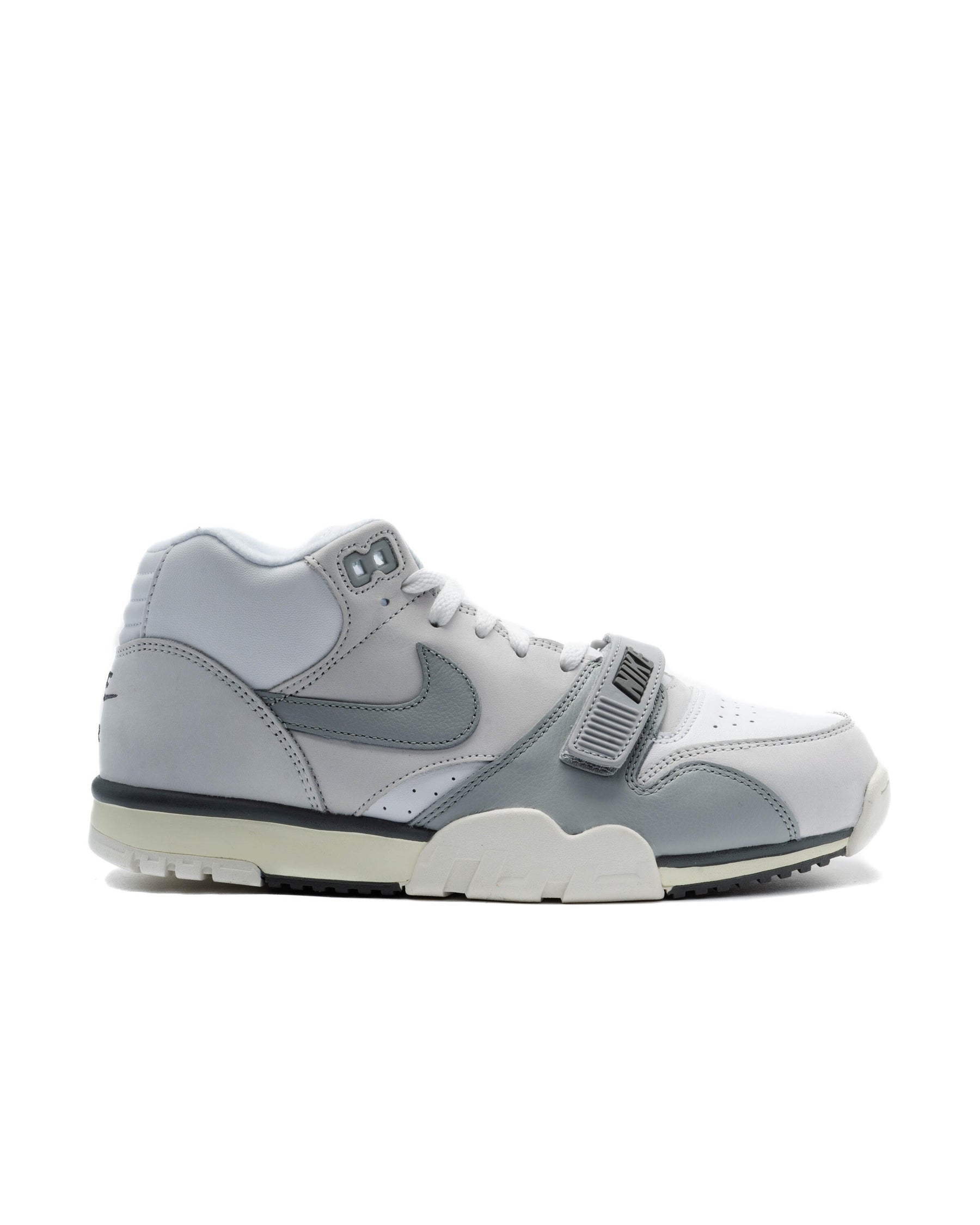 Nike AIR TRAINER 1