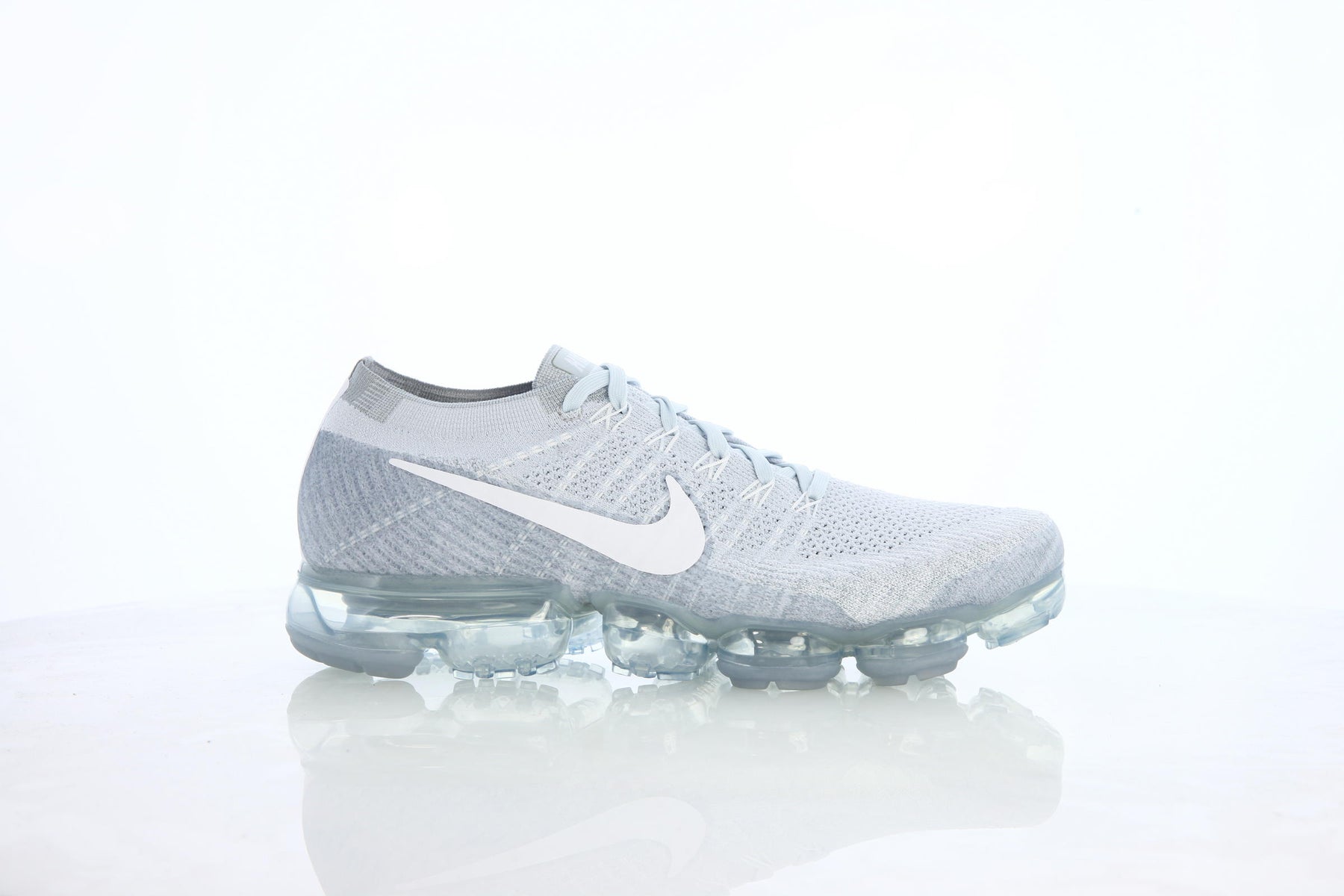 Nike Air Vapormax Flyknit "Pure Platinum"