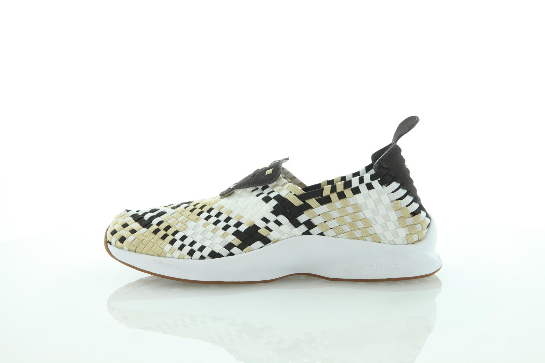 Nike Air Woven "Velvet Brown"