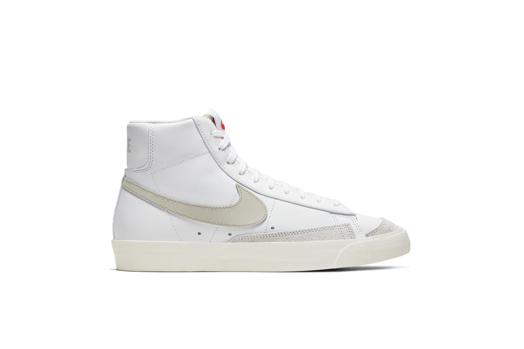 Nike BLAZER MID '77 VNTG "WHITE"