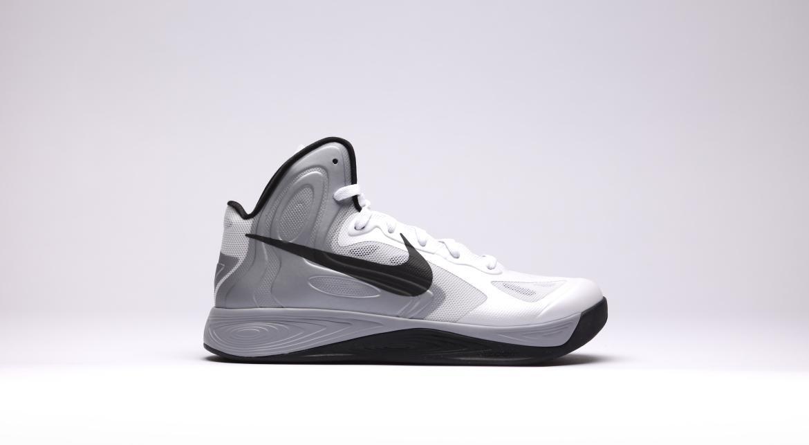 Nike Hyperfuse "Metallic Silver"