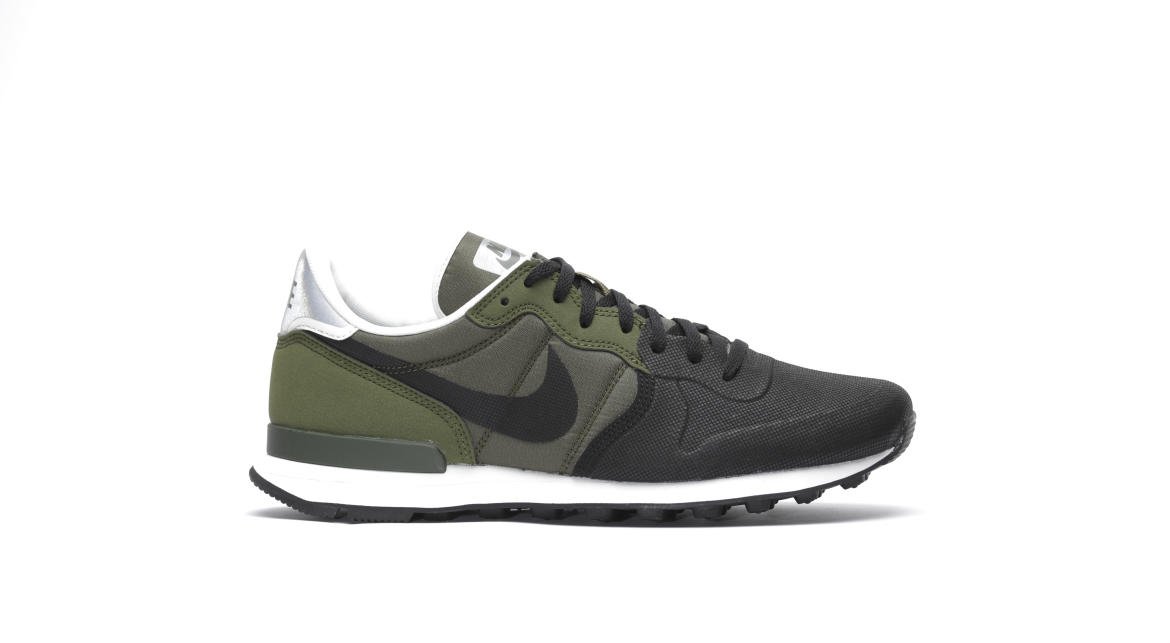Nike Internationalist Premium SE "Legion Green"