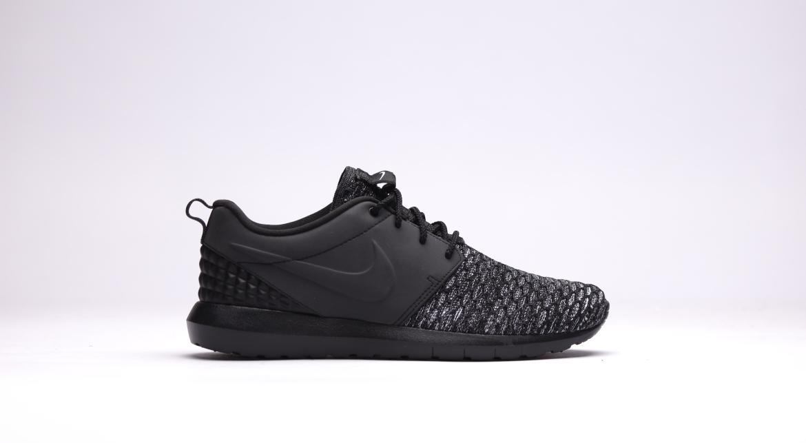 Nike Roshe Nm Flyknit Prm "Oreo Toe"