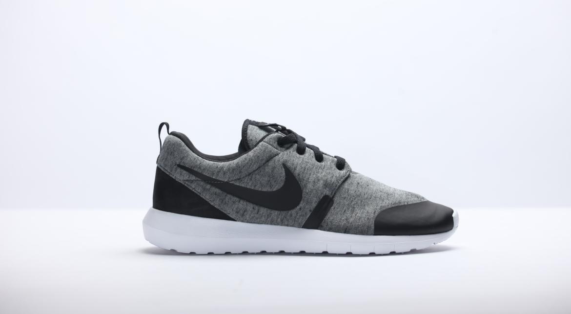Nike Roshe NM Tech Pack Fleece