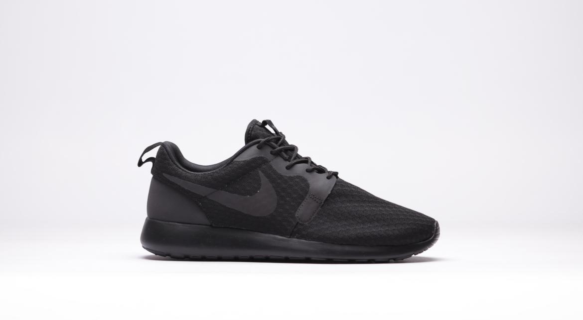 Nike Roshe One Hyp All Black