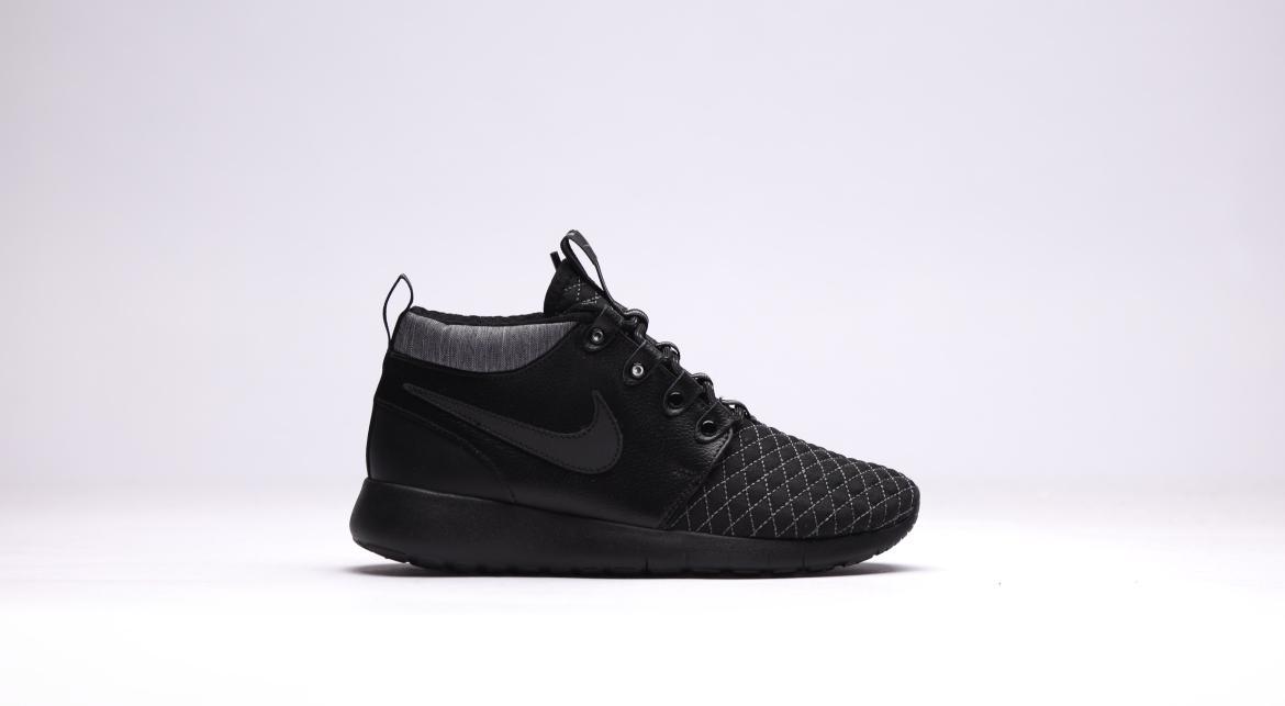Nike Roshe One Mid Winter GS "All Black"
